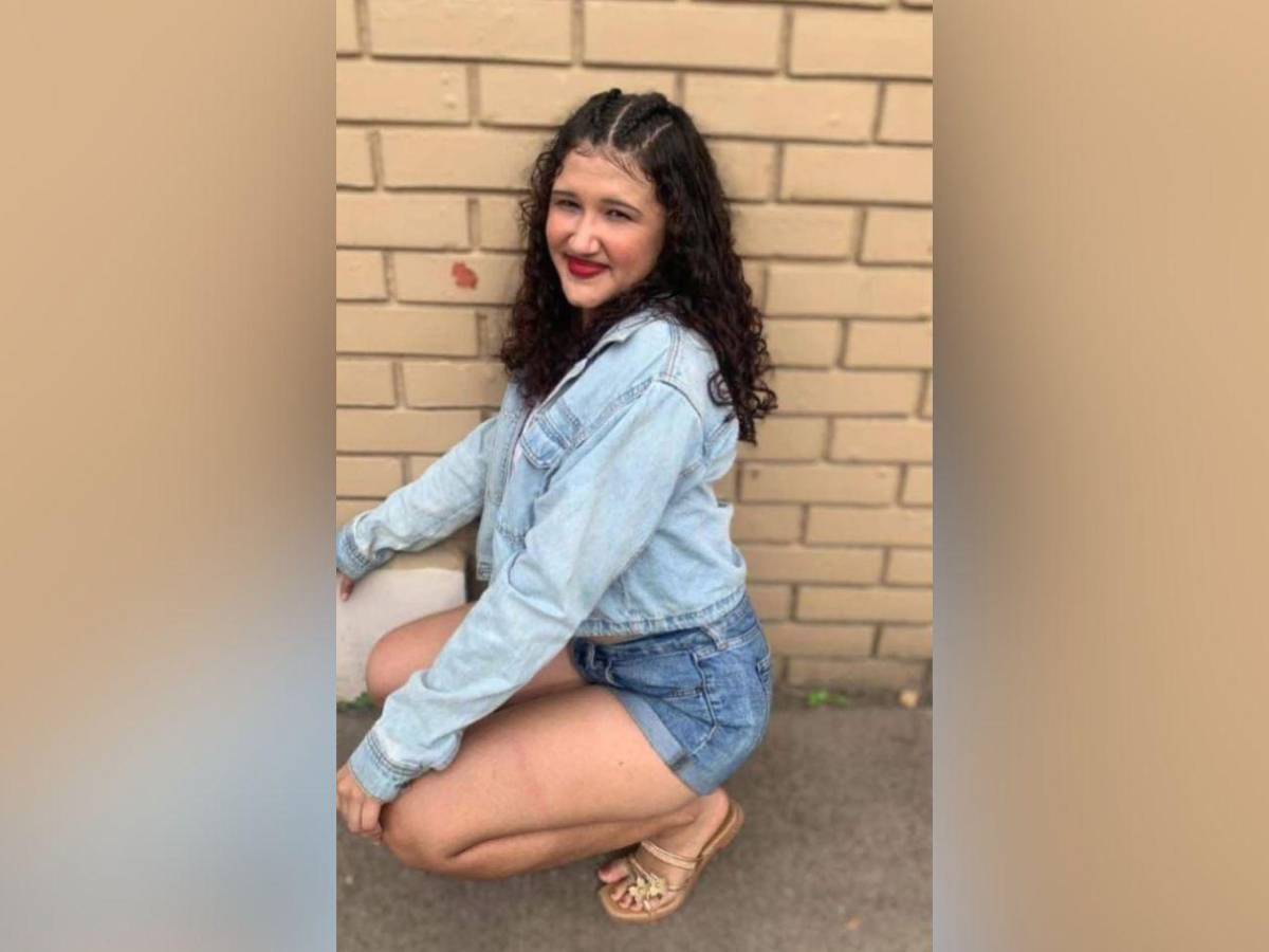 Identifican a pareja asesinada en La Ceiba; pandilla 18 dejó rótulo en la escena