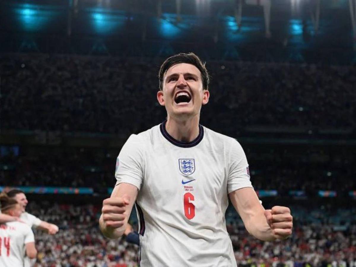 Quedó fuera del Mundial y ahora sorprende vendiendo figuritas Estados Unidos