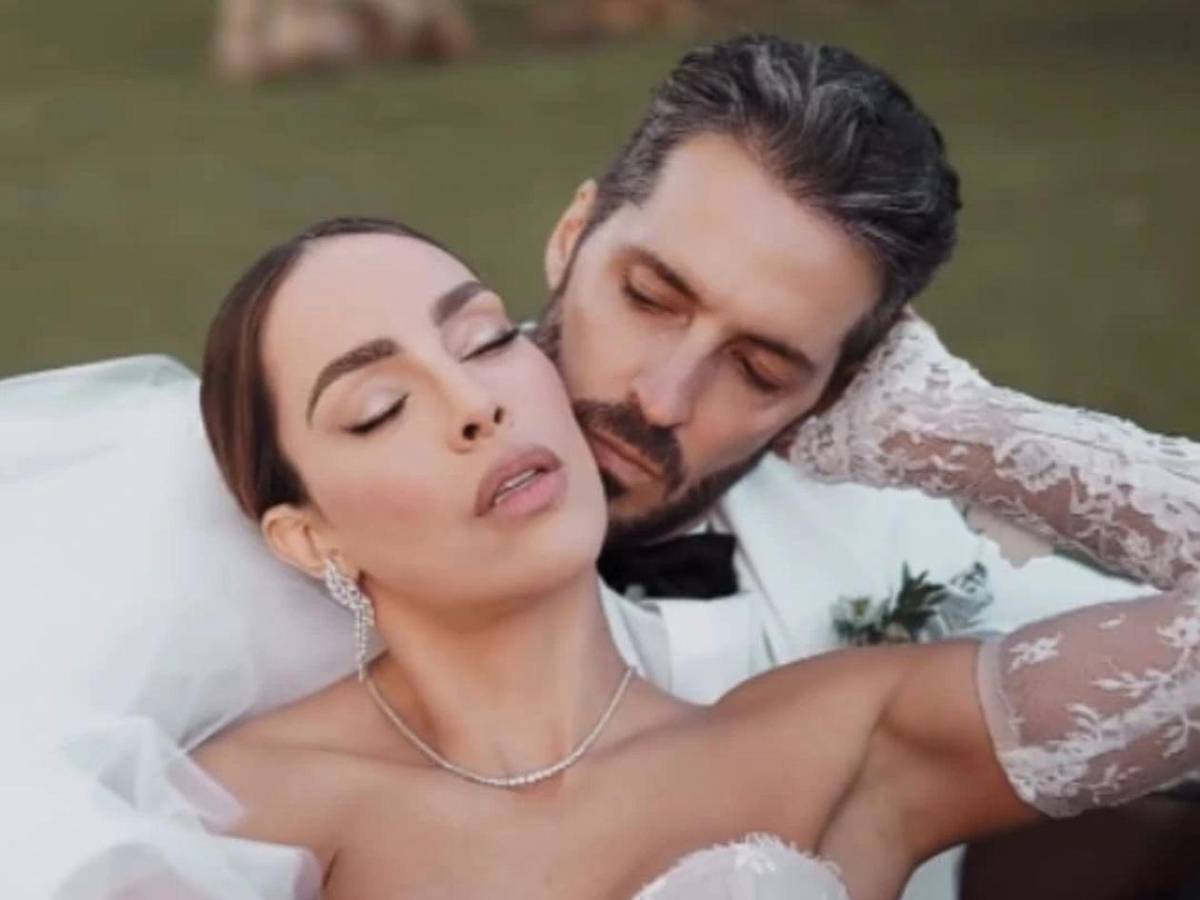 Así de espectacular lució Sara Corrales el día de su boda