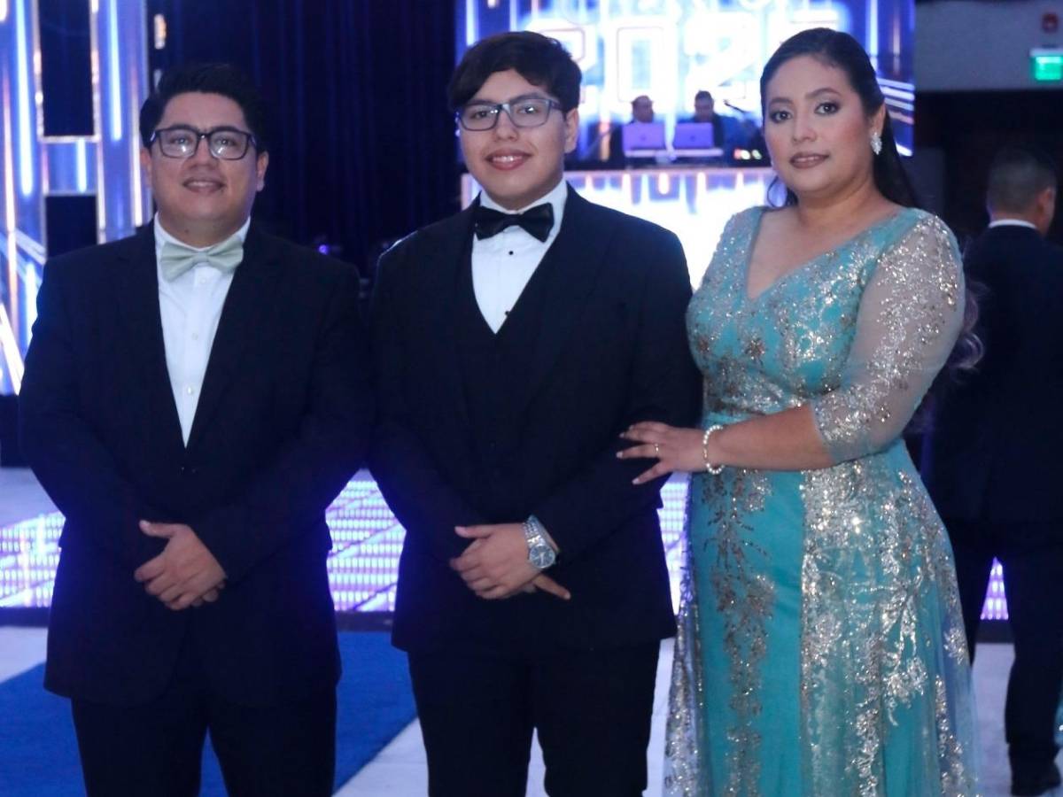 La Academia Americana dice adiós con su generación 2025