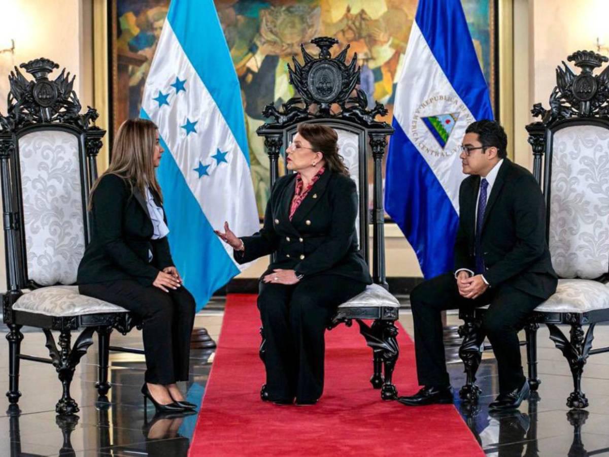 ¿Quién es Iris Audelly Acuña Huete, embajadora que Nicaragua retiró de Honduras?
