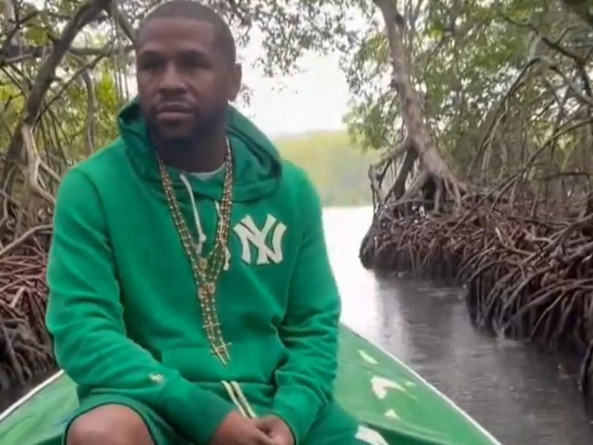 Floyd Mayweather se rinde ante belleza de Honduras y responde a denuncia