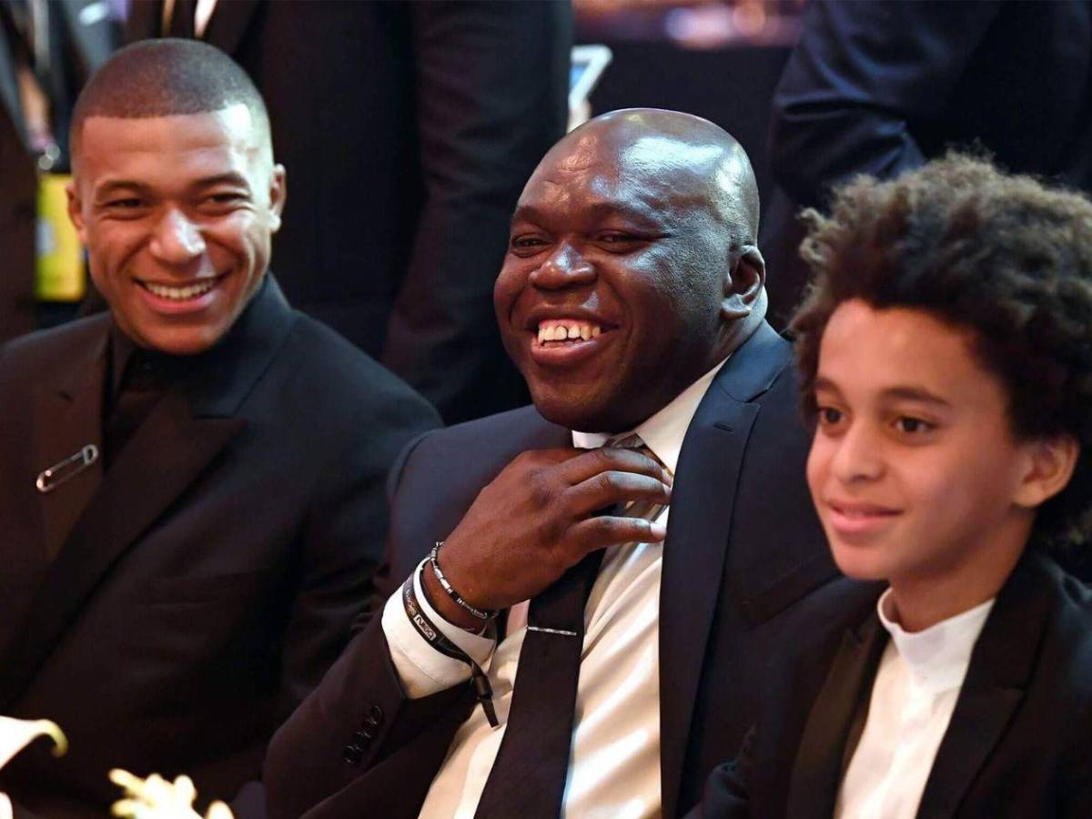 Padre de Mbappé revela detalles íntimos: “Se fue de casa a los 13 años”
