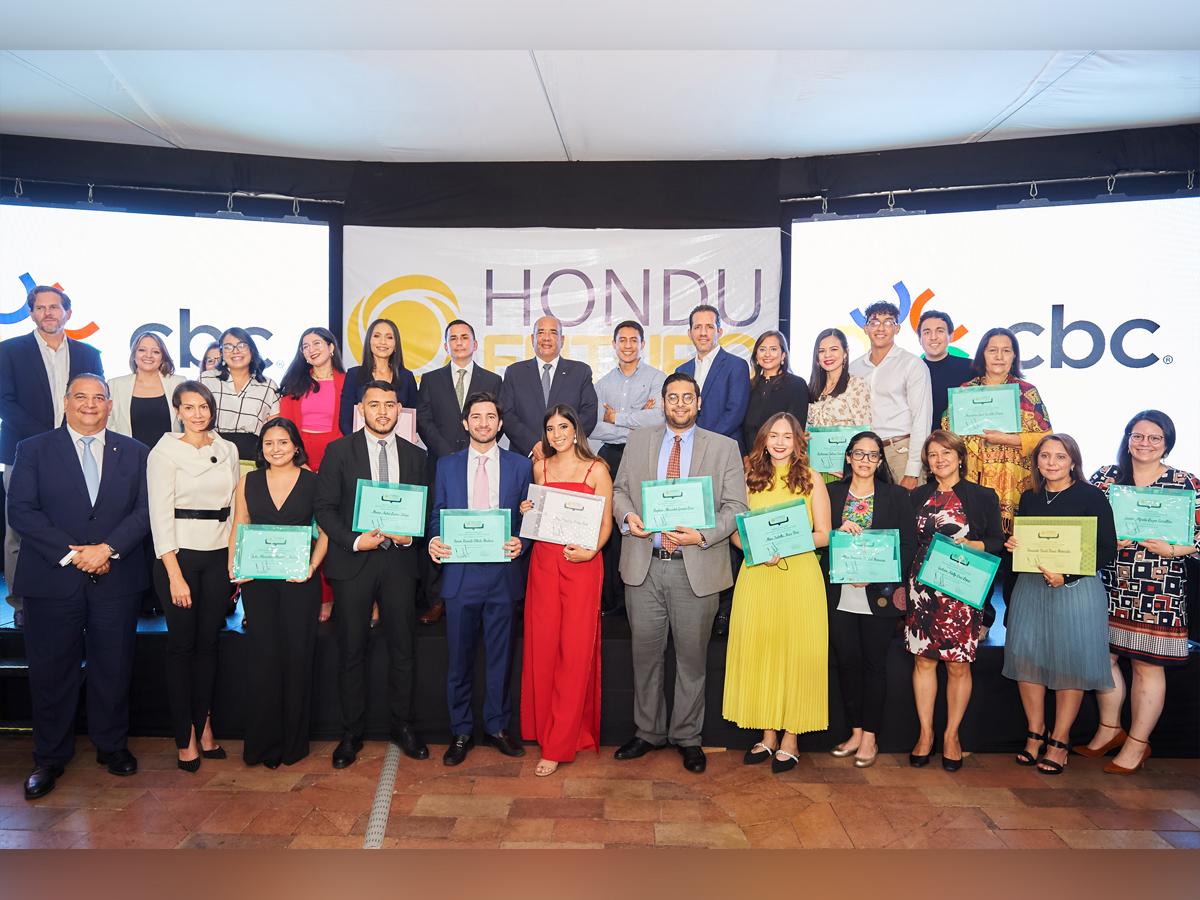 HonduFuturo cumple 10 años apoyando el talento hondureño