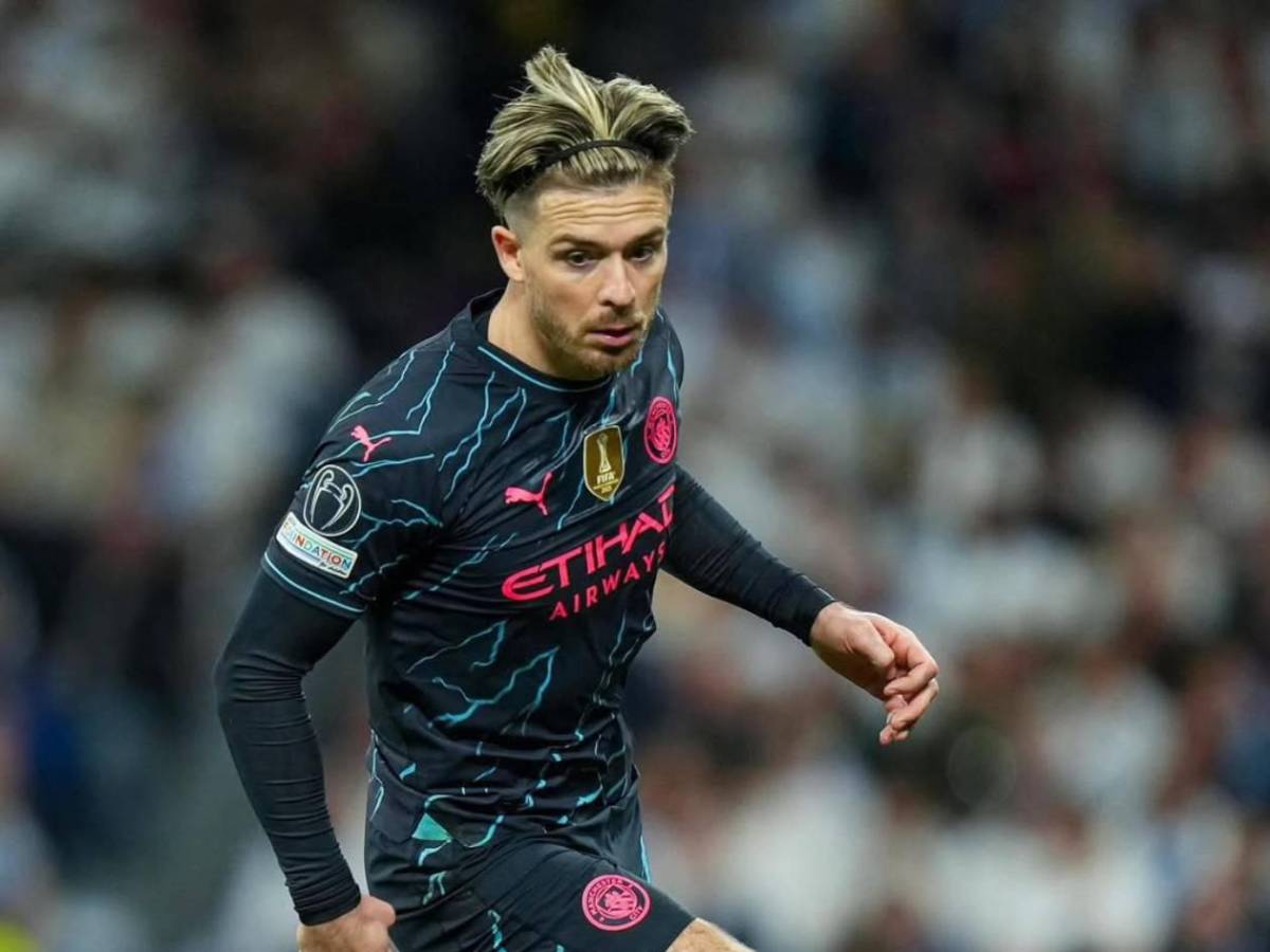 Real Madrid con tres espectaculares fichajes y salida en Barcelona