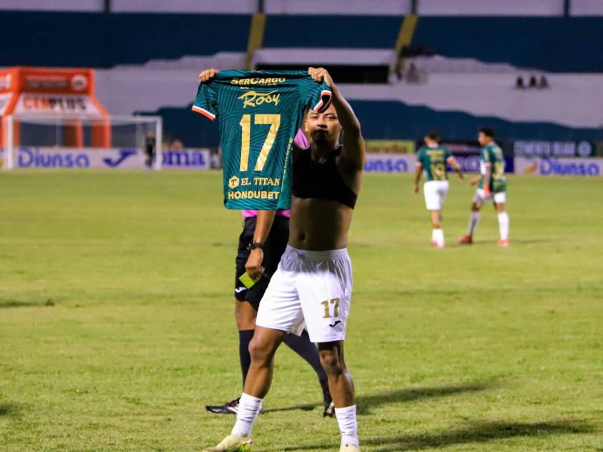 Fiesta de Marathón, celebró a lo Messi, un debut relevante y las sexys chicas