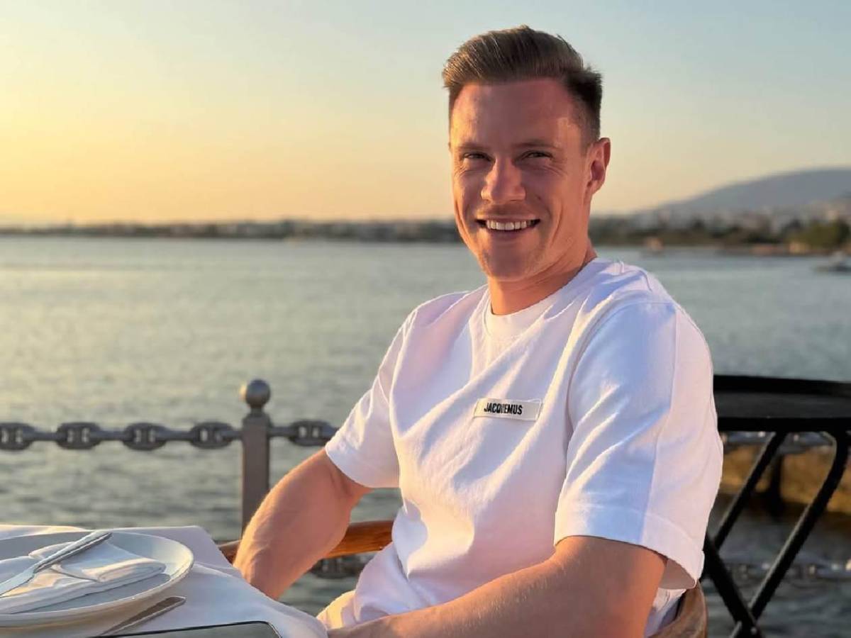 Crack del Barcelona se separó de su esposa y sorprende al presumir a su nueva novia