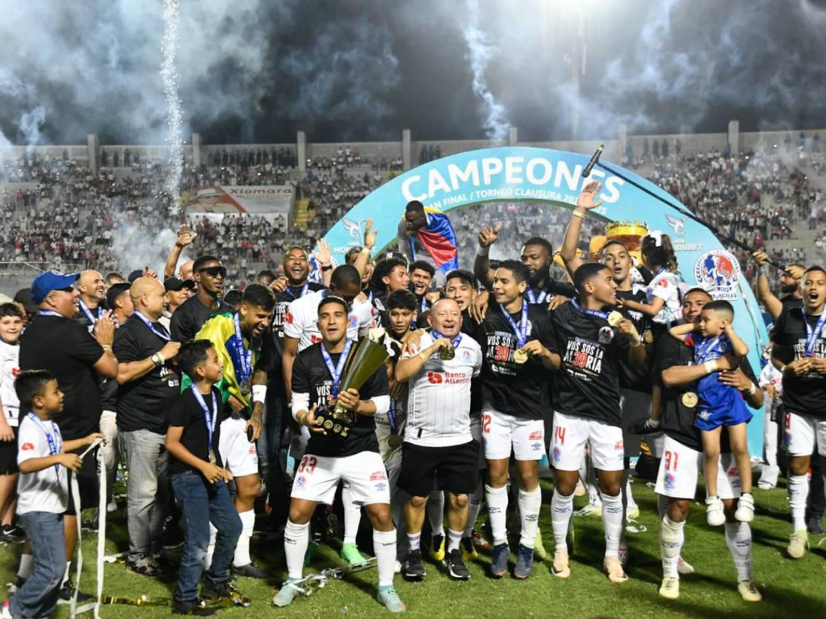 Argentino sorprende: Revuelo tras título del Olimpia y señalan un culpable