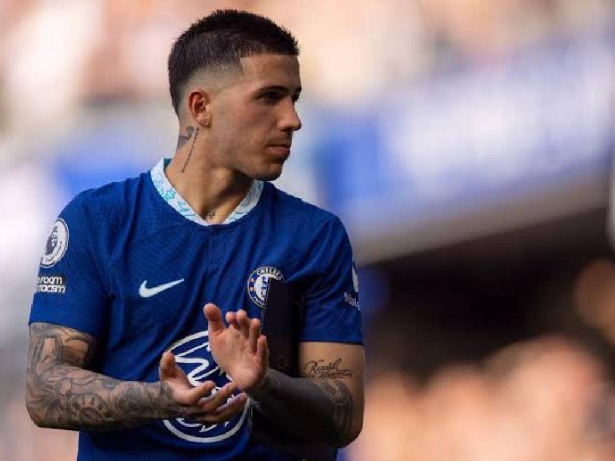 Barcelona con tres fichajes, Real Madrid cierra refuerzo y otro deja el club
