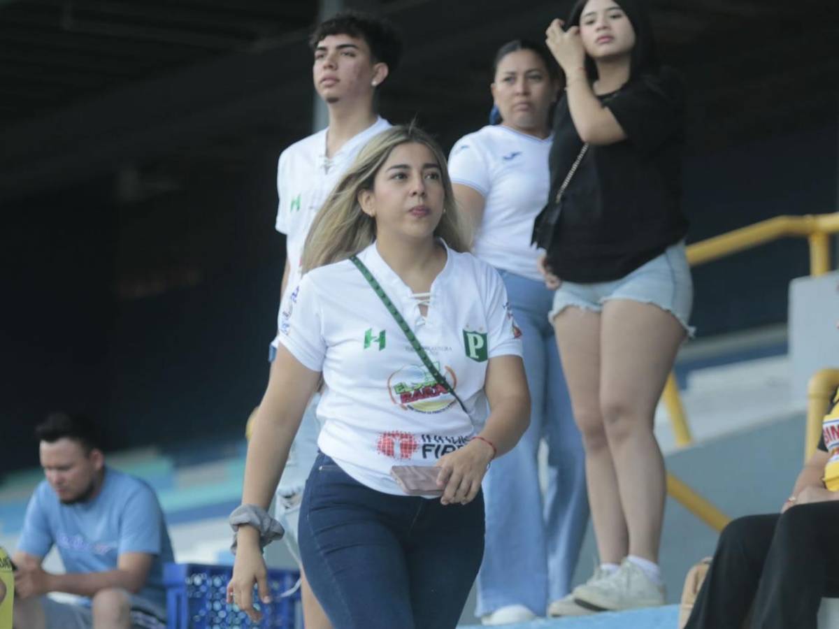 Las bellas chicas de la jornada 20: Colochas enamoran y la policía que cautivó
