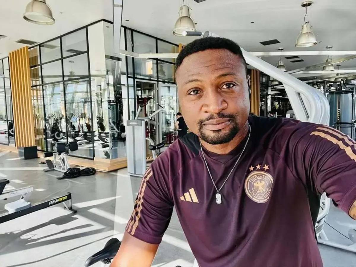 Fallece reconocido futbolista tras desplomarse en pleno partido: Murió en el campo