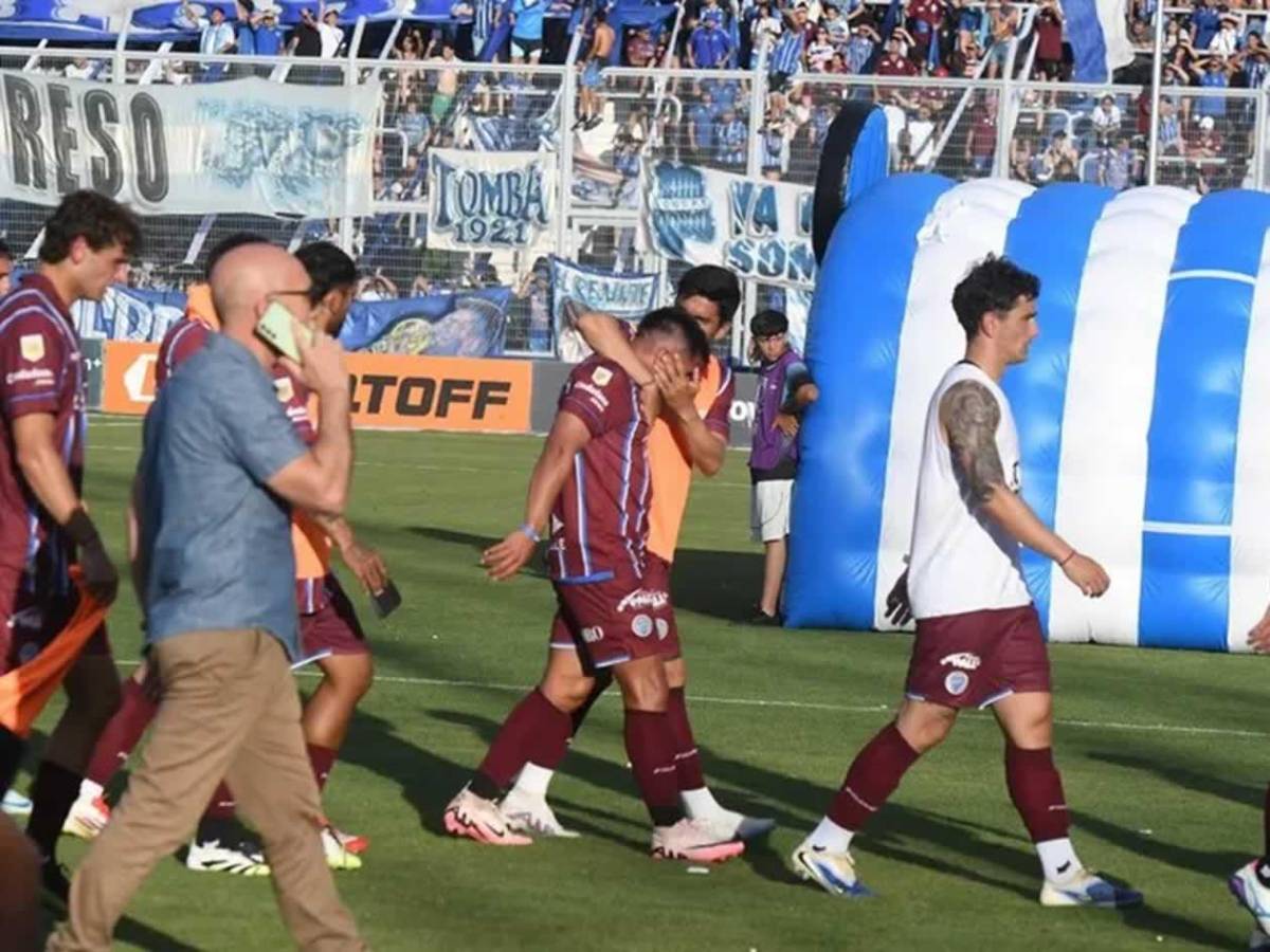 Agustín Auzmendi, destrozado: llanto y dolor por el descenso de Godoy Cruz