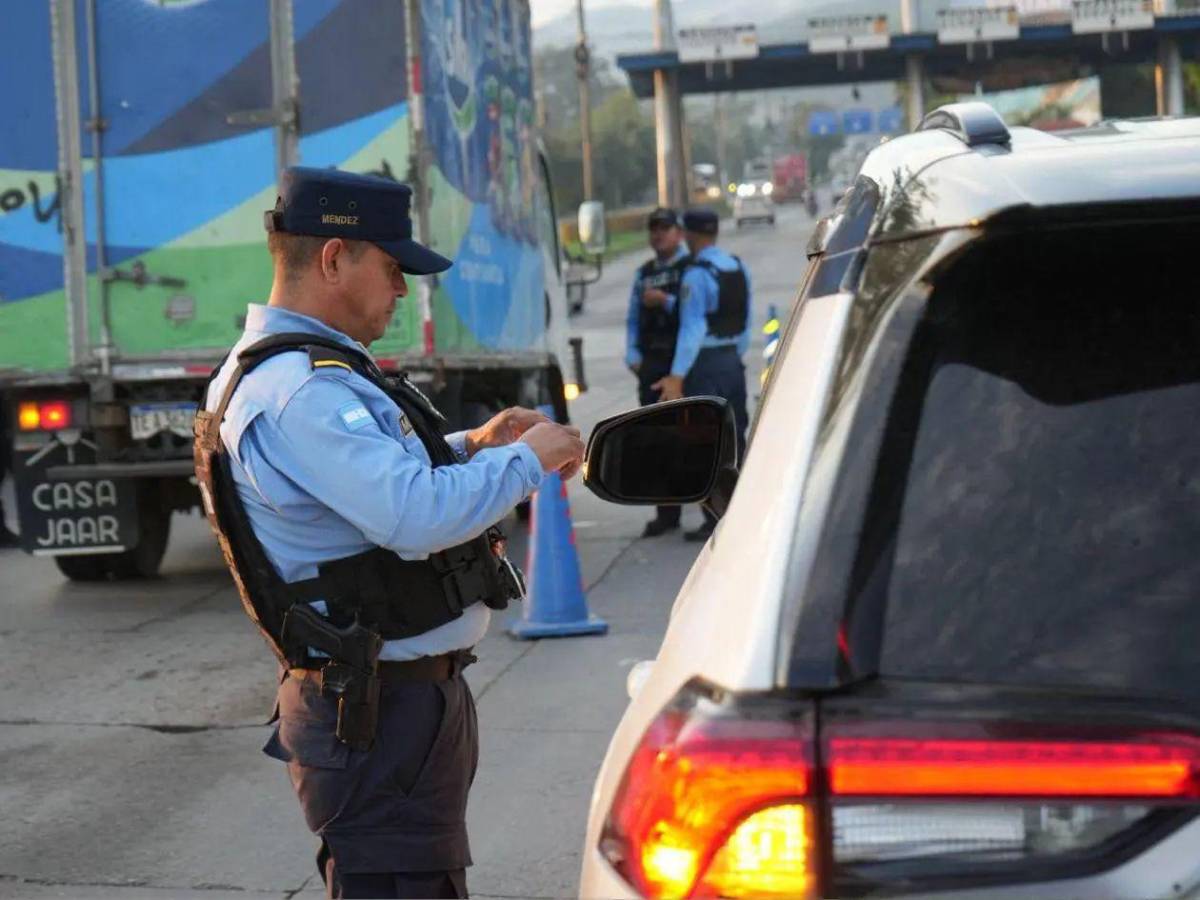 Estas son las exigencias de los agentes de la Policía Nacional al Gobierno