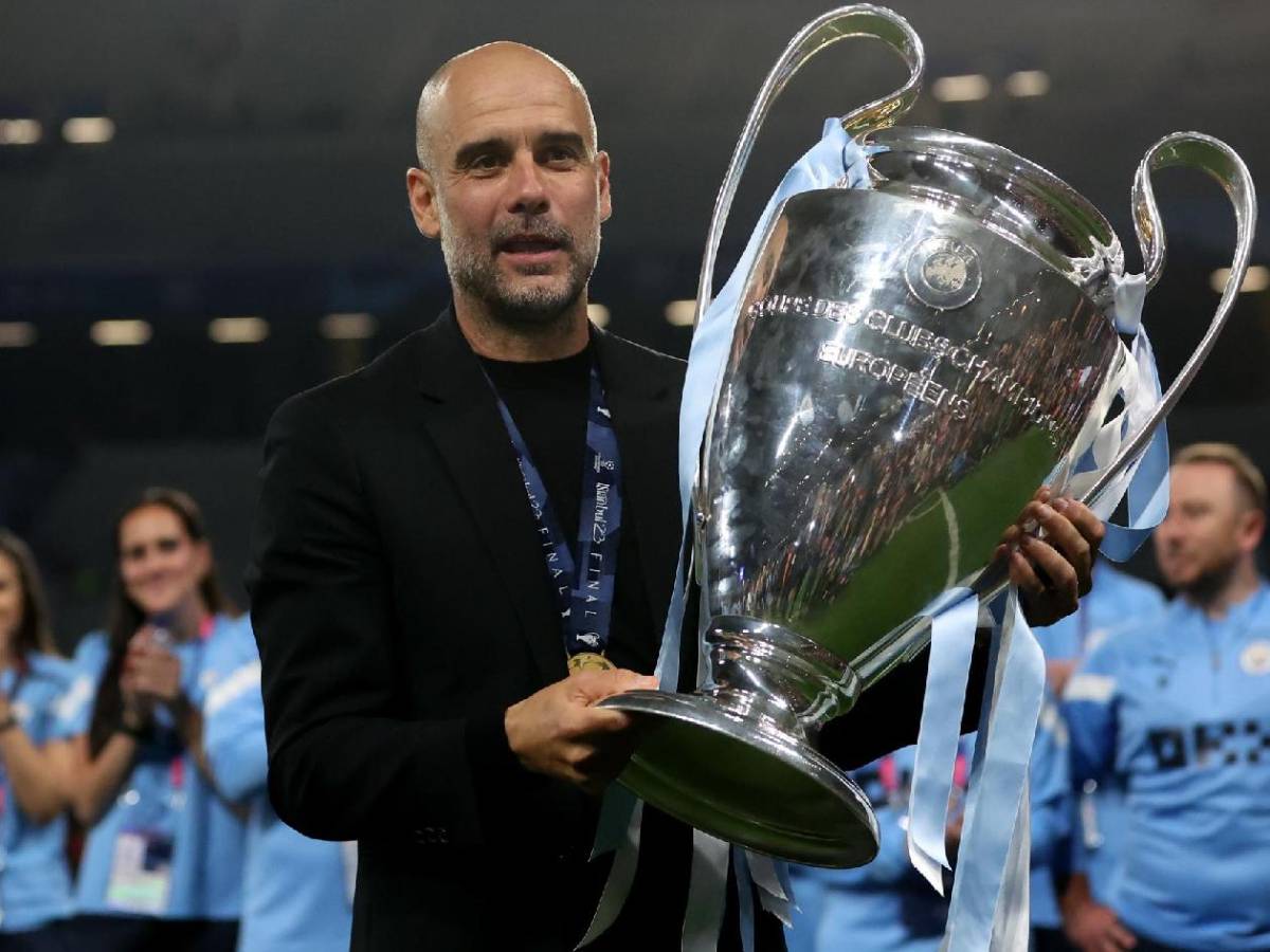 Real Madrid anuncia baja, petición de Mourinho y Barcelona sufre nueva salida