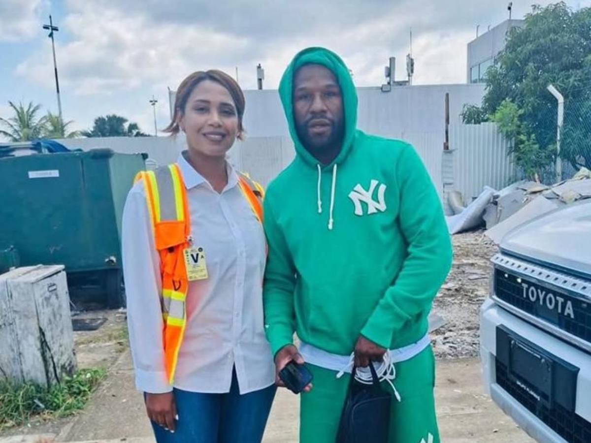 Floyd Mayweather se rinde ante belleza de Honduras y responde a denuncia