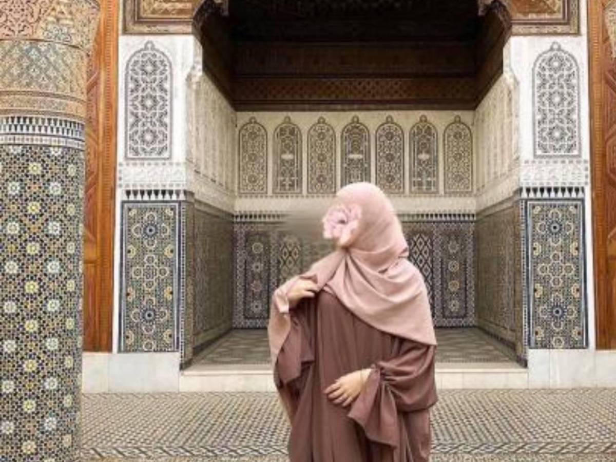 Dembélé tiene una rara esposa: No va al estadio, se tapa el rostro y no desea fotos