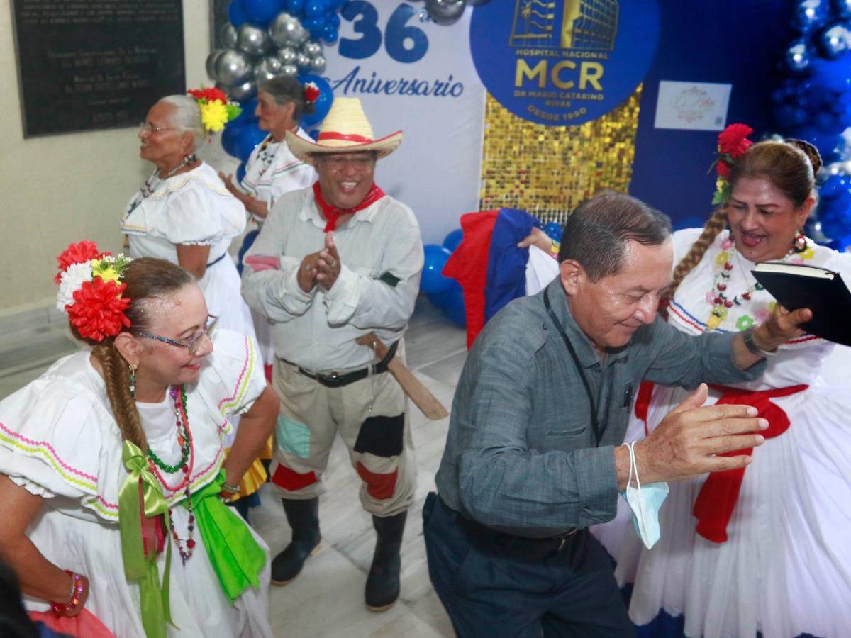 Entre música y homenajes, el hospital Mario Rivas celebra su 36 aniversario