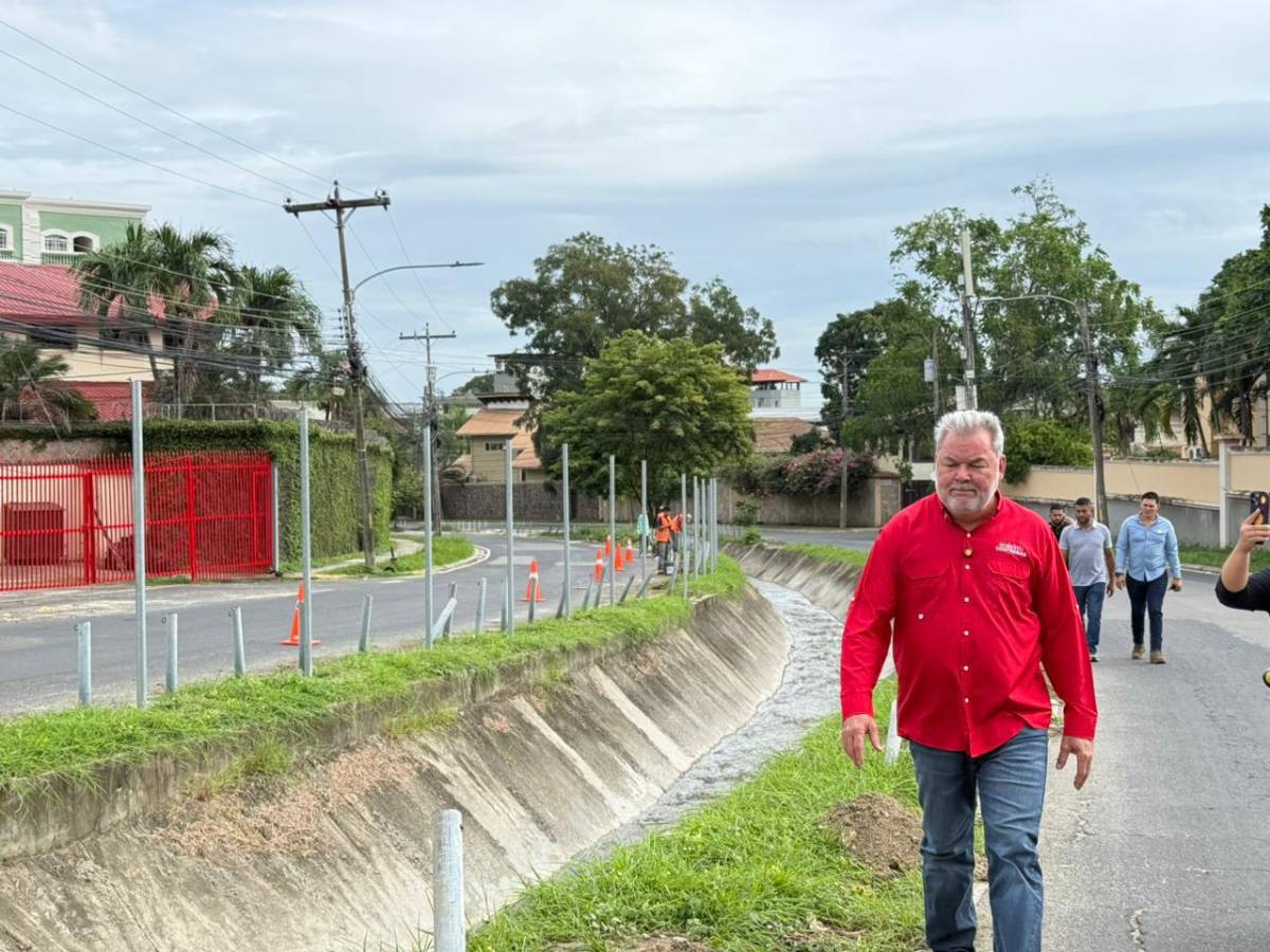 Para evitar otra tragedia: construyen muro perimetral en canal Los Arcos de SPS