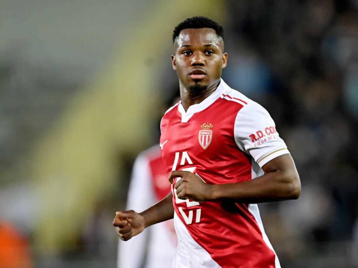 Flick no lo quiere ver ni en entrenamientos y le pide al Barcelona que lo venda o regale