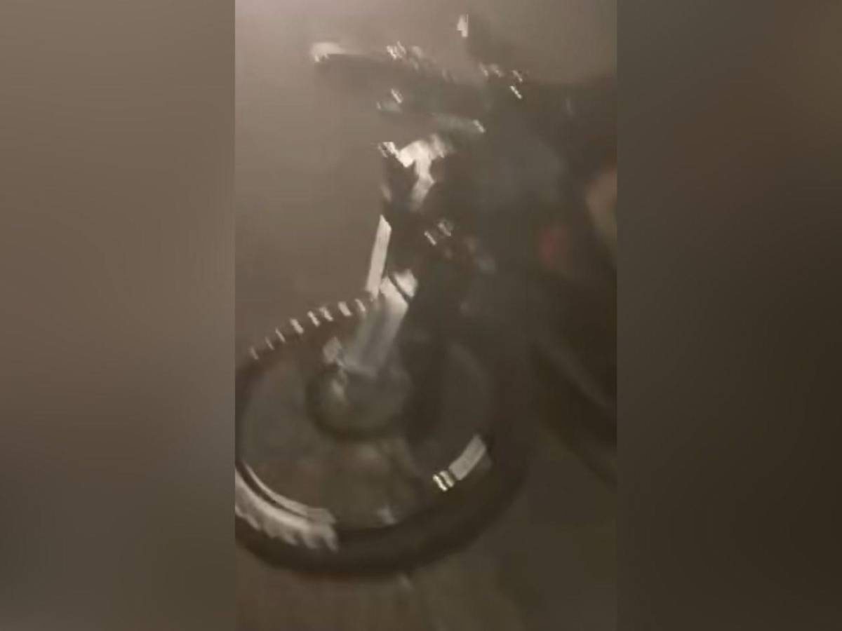 Muere Jasiel Deras al impactar su motocicleta con una vaca en Tela