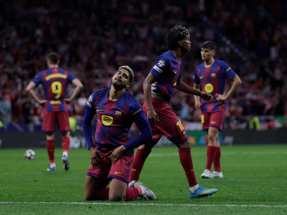 Barcelona comienza cambios en su plantilla y confirma la salida de un delantero