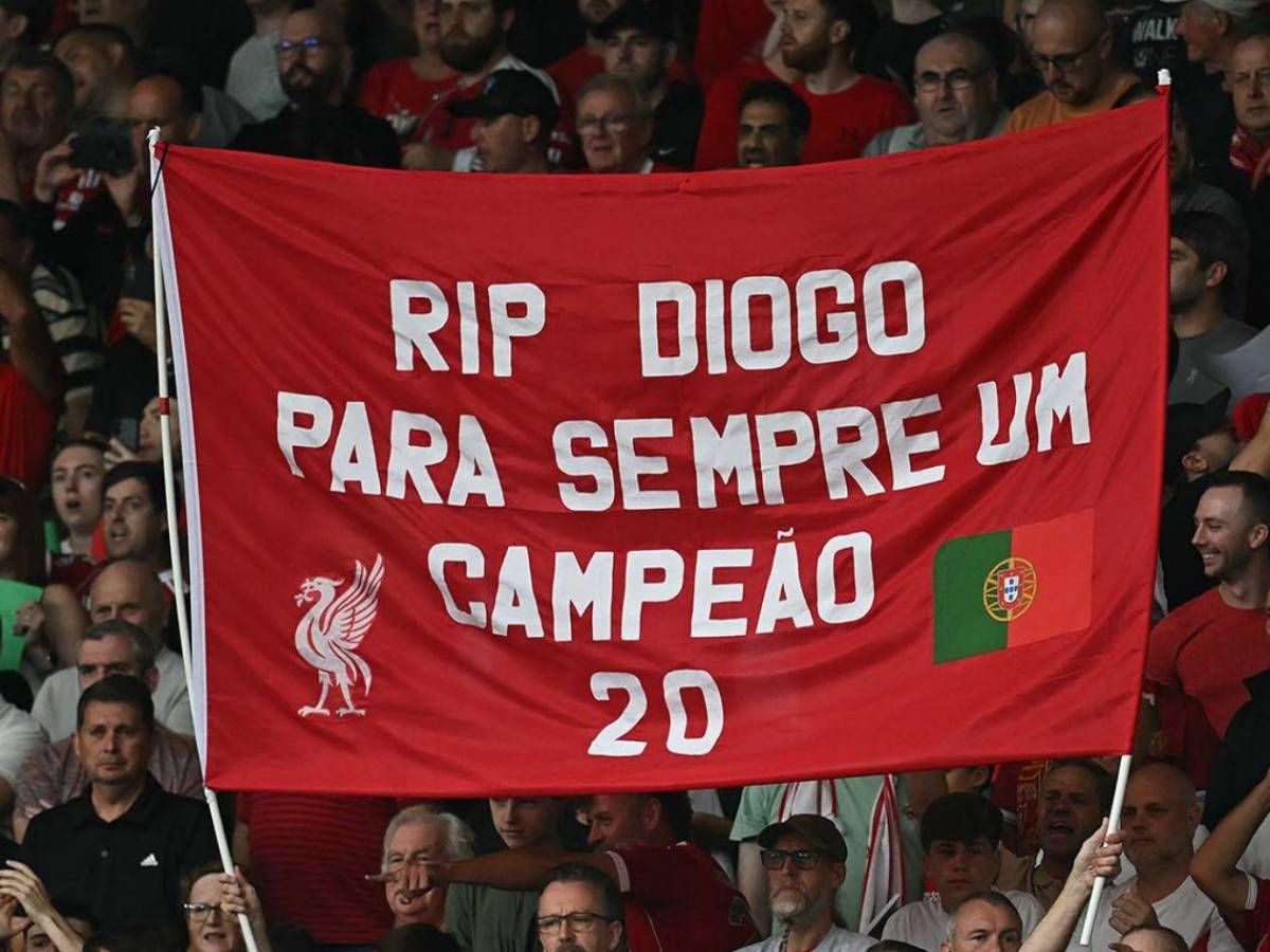 El impresionante homenaje a Diogo Jota y su hermano en Anfield