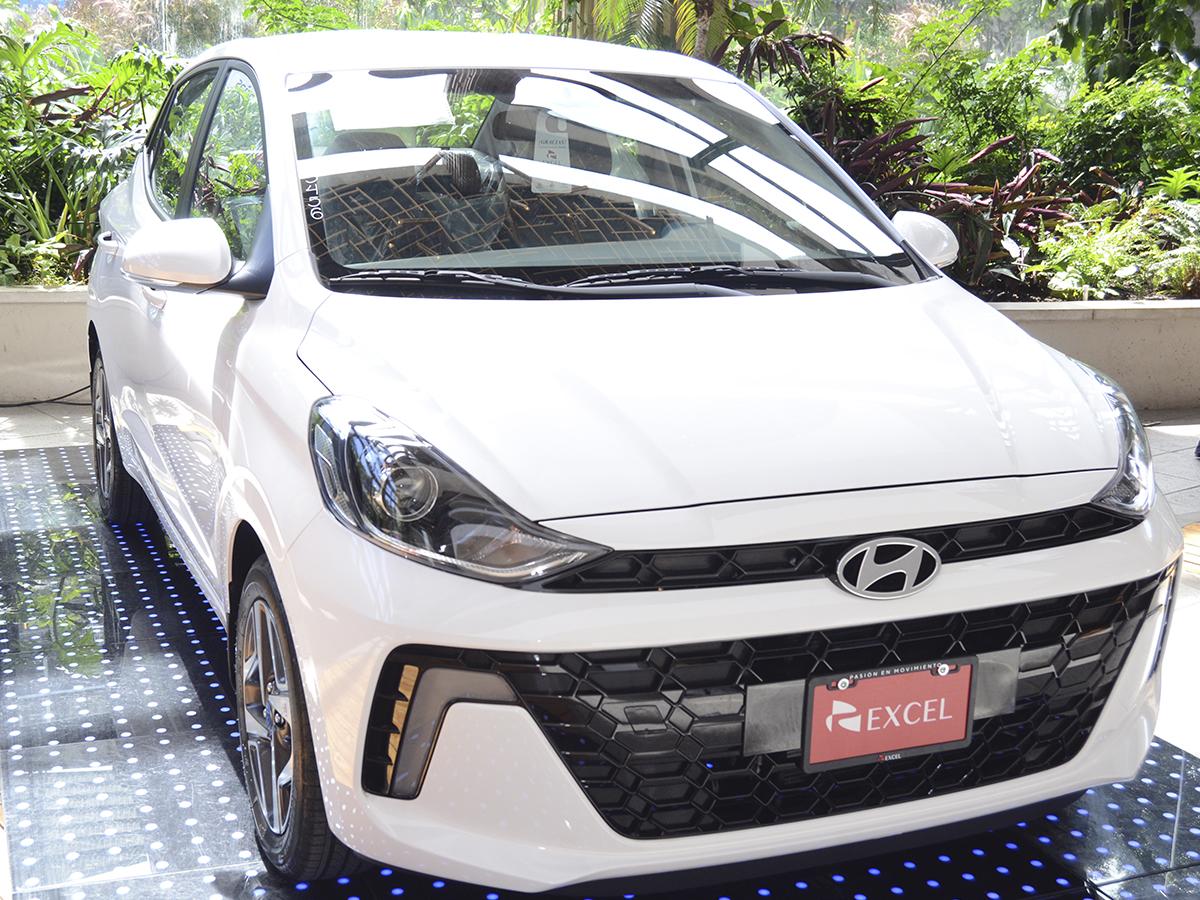 Conoce el Hyundai Grand i10 Sedán presentado por Excel, un modelo que marca la pauta en seguridad, diseño y tecnología.