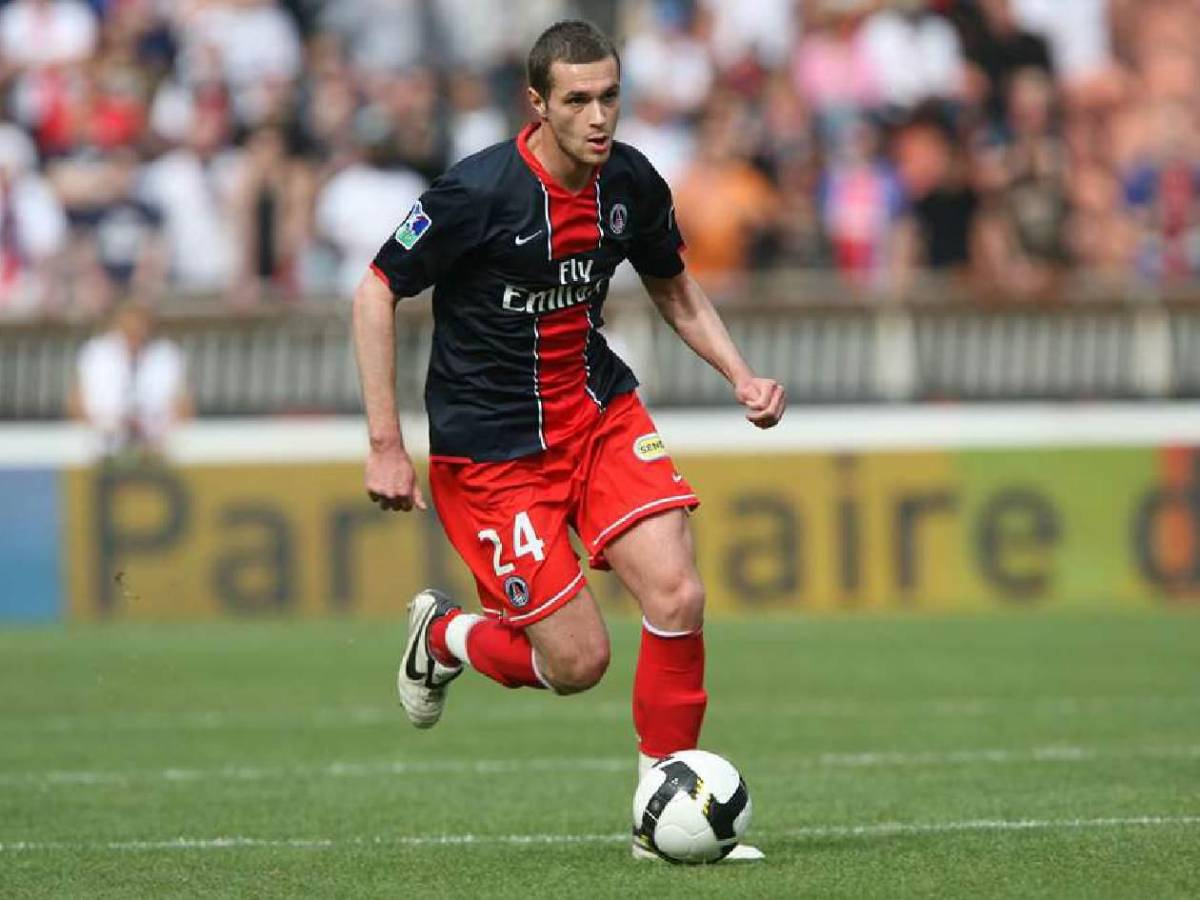 Jugó en Francia, brilló en el PSG y sorprende: ahora dirige un supermercado