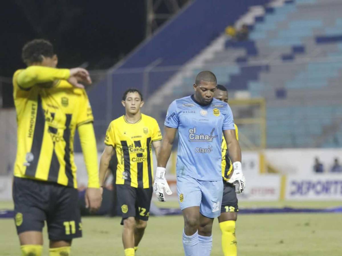 Euforia de Olimpia, Real España sufre y discusión de Jeaustin Campos y Espinel