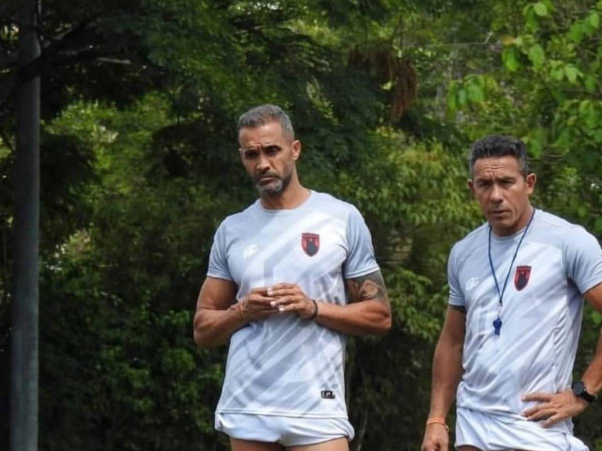 Revelan causa y estado del técnico del Independiente que se desplomó en pleno partido