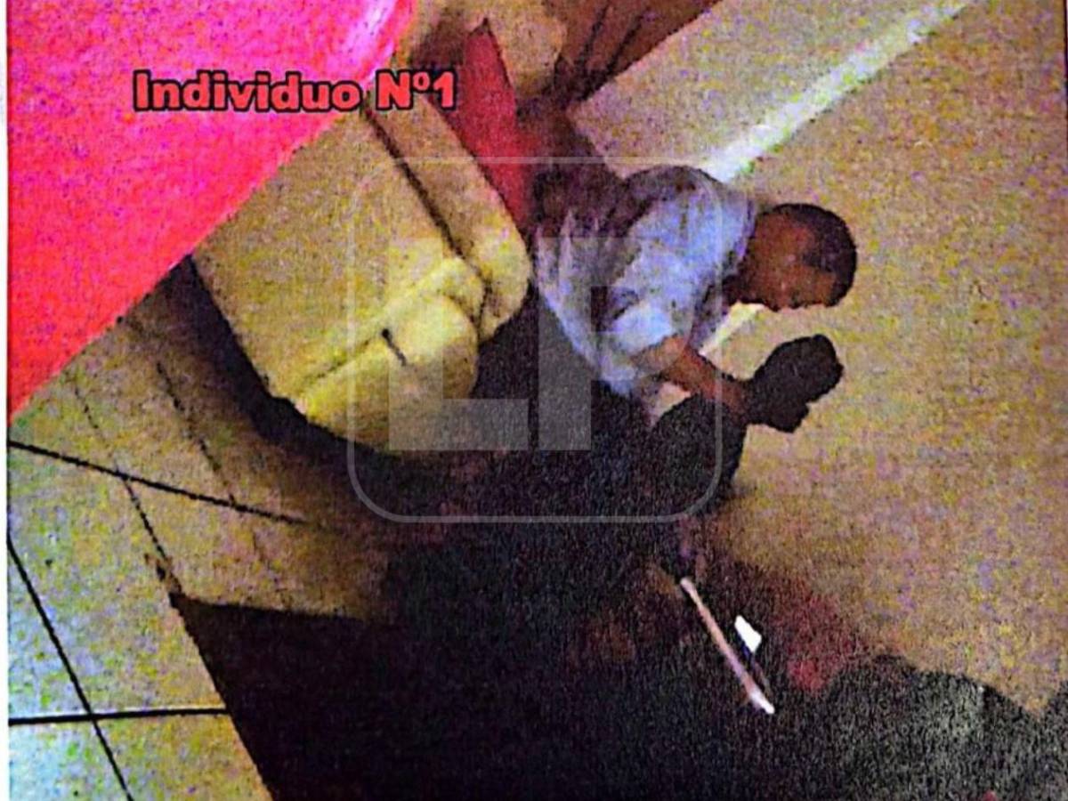 ¿Qué dicen en los supuestos narcovideos entre Romeo Vásquez y Los Cachiros?