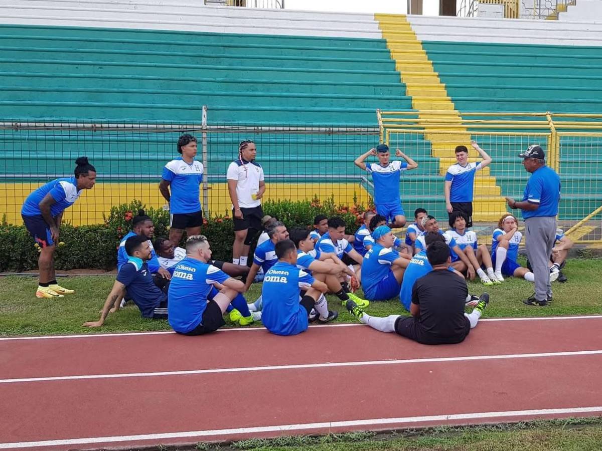 Varios cambios y nuevo DT: el 11 titular de los tiktokers de Honduras vs El Salvador