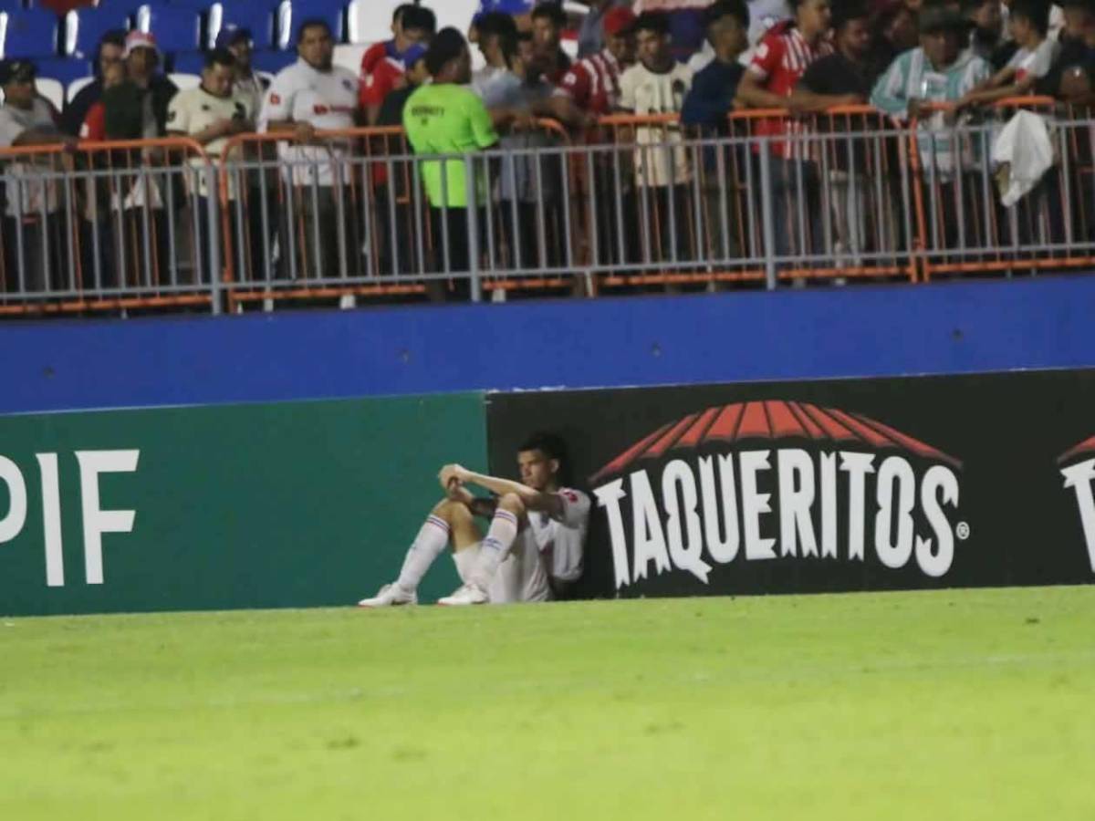 La pelea de Espinel tras eliminación de Olimpia, tristeza y provocador festejo de Cartaginés