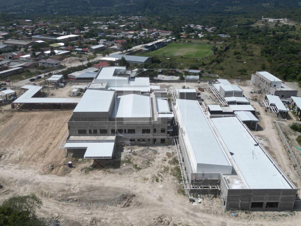 L4,662 millones cuestan hospitales suspendidos de Santa Bárbara, Ocotepeque y Salamá