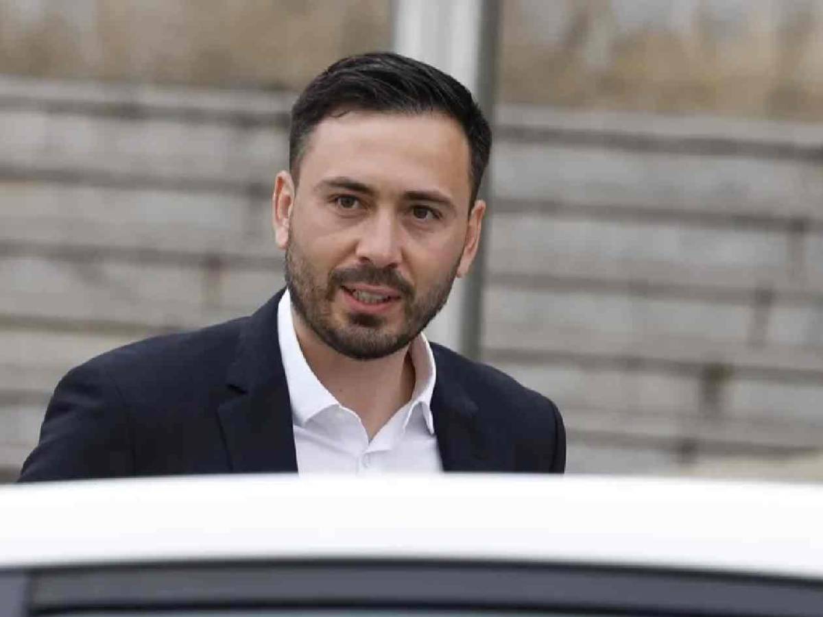 Se ofrece al Real Madrid, inesperada oferta a Vini y regresa al Barcelona