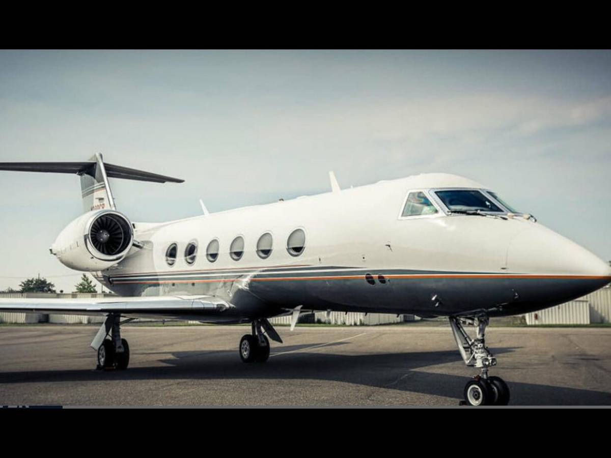 Así es el lujoso jet privado en el que llegó Floyd Mayweather Jr a Honduras