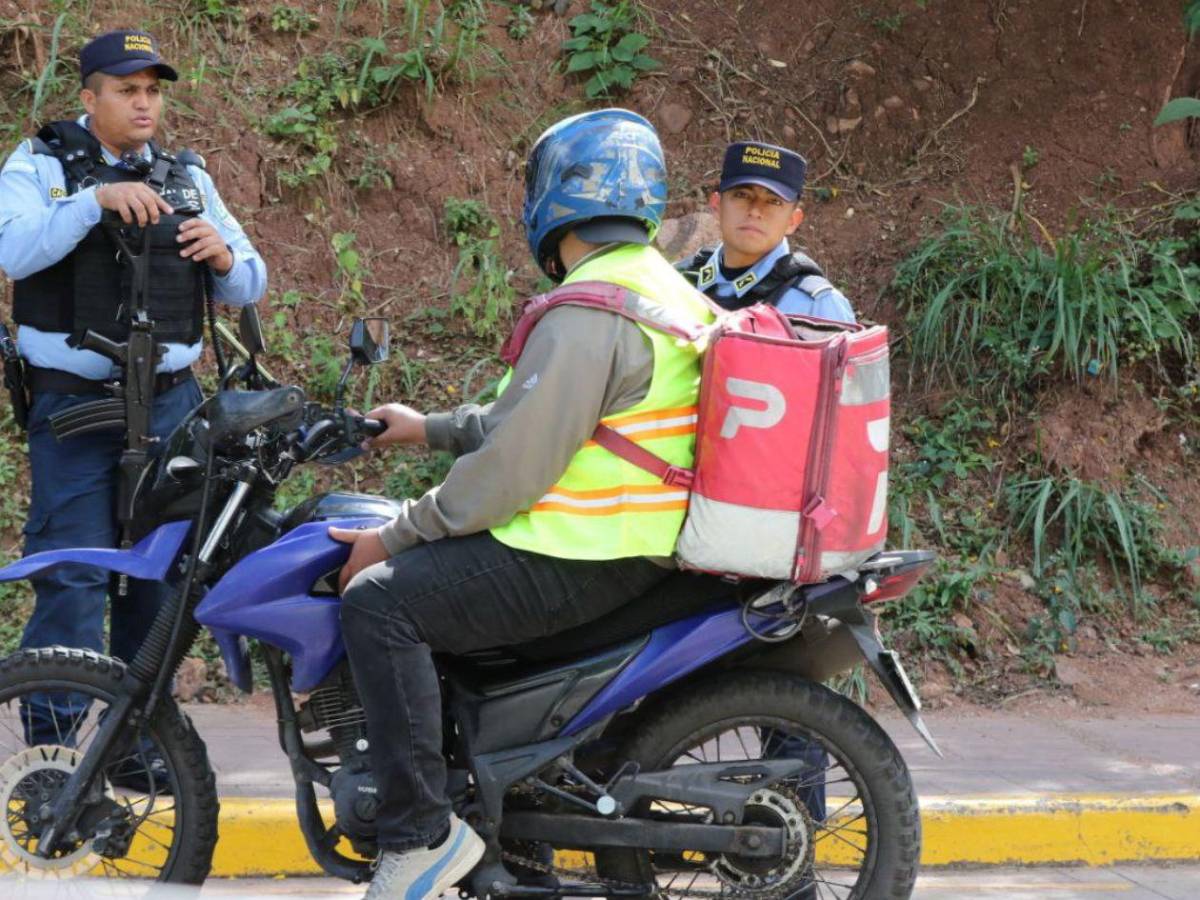 Este es el horario en que aplicarán multas por no usar chaleco reflectivo