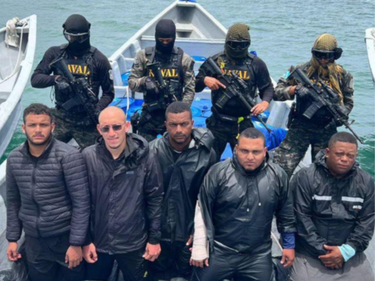 Envían a prisión a dos hondureños por trasladar cocaína en aguas de Colombia