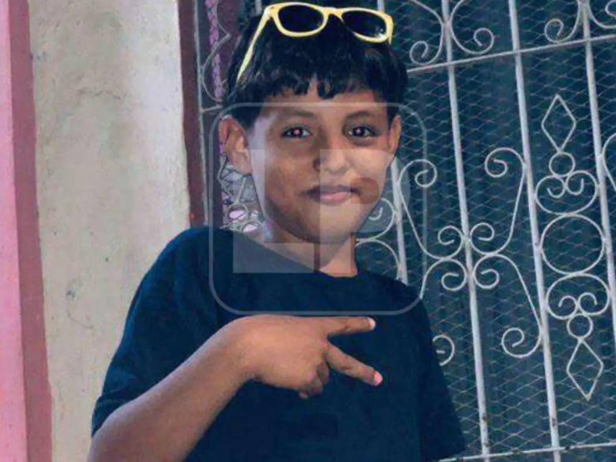 Kevin Pérez: el policía que dio su vida y el niño que la quebrada nunca devolvió