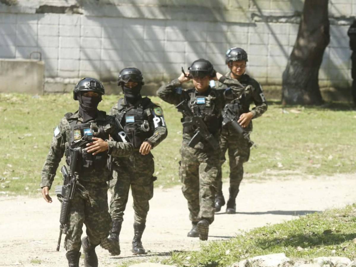 Marathón - Olimpia: Danna enamora, militares se adueñan y lindo homenaje
