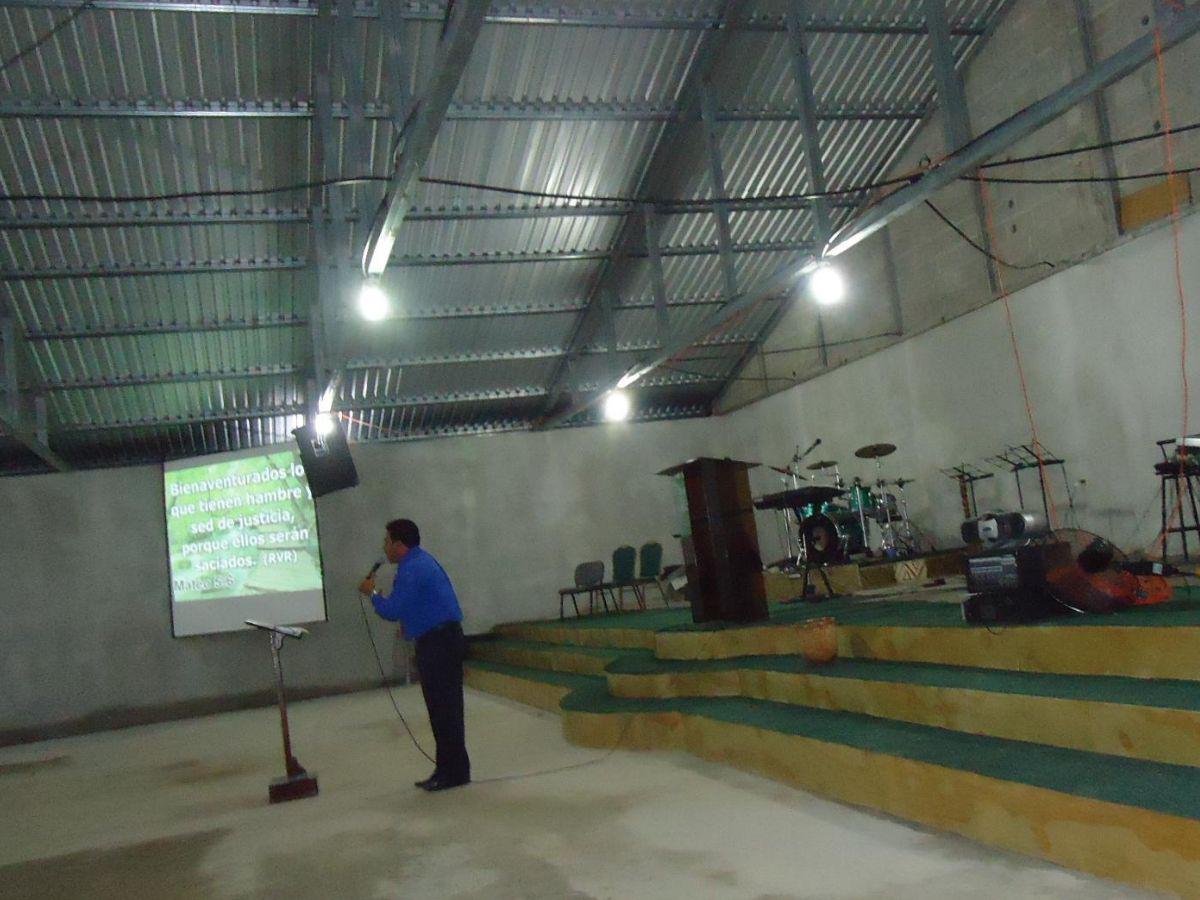 Arrestan a pastor por presunto intento de abuso contra menor