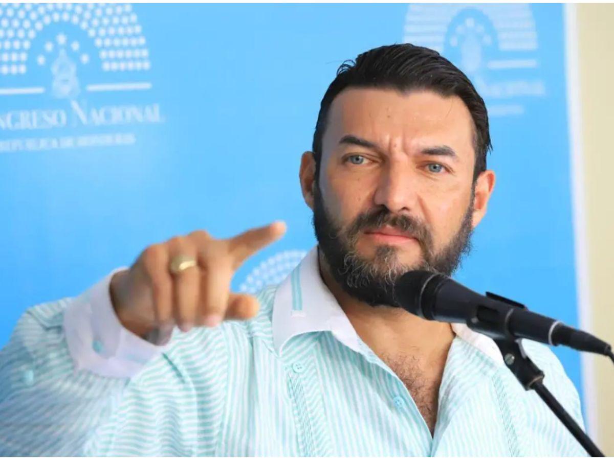 Rasel Tomé envía mensaje a Mel Zelaya tras derrota de Libre