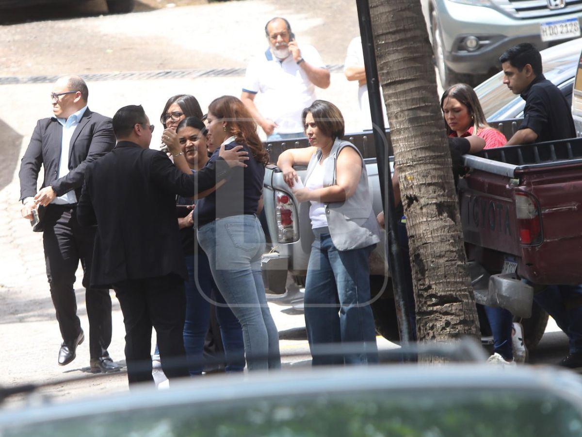 Familiares y amigos despiden a Félix Núñez y Karen Girón en Tegucigalpa