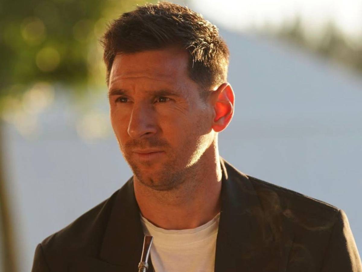 Messi compra un club en España donde milita un talento hondureño