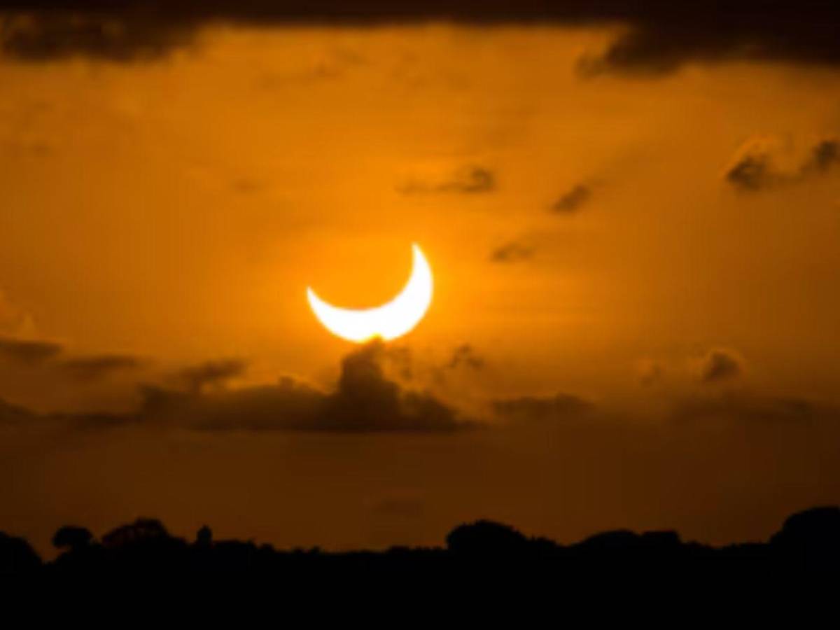 Eclipse solar parcial impactará en tres regiones del planeta ¿Será visible en Honduras?