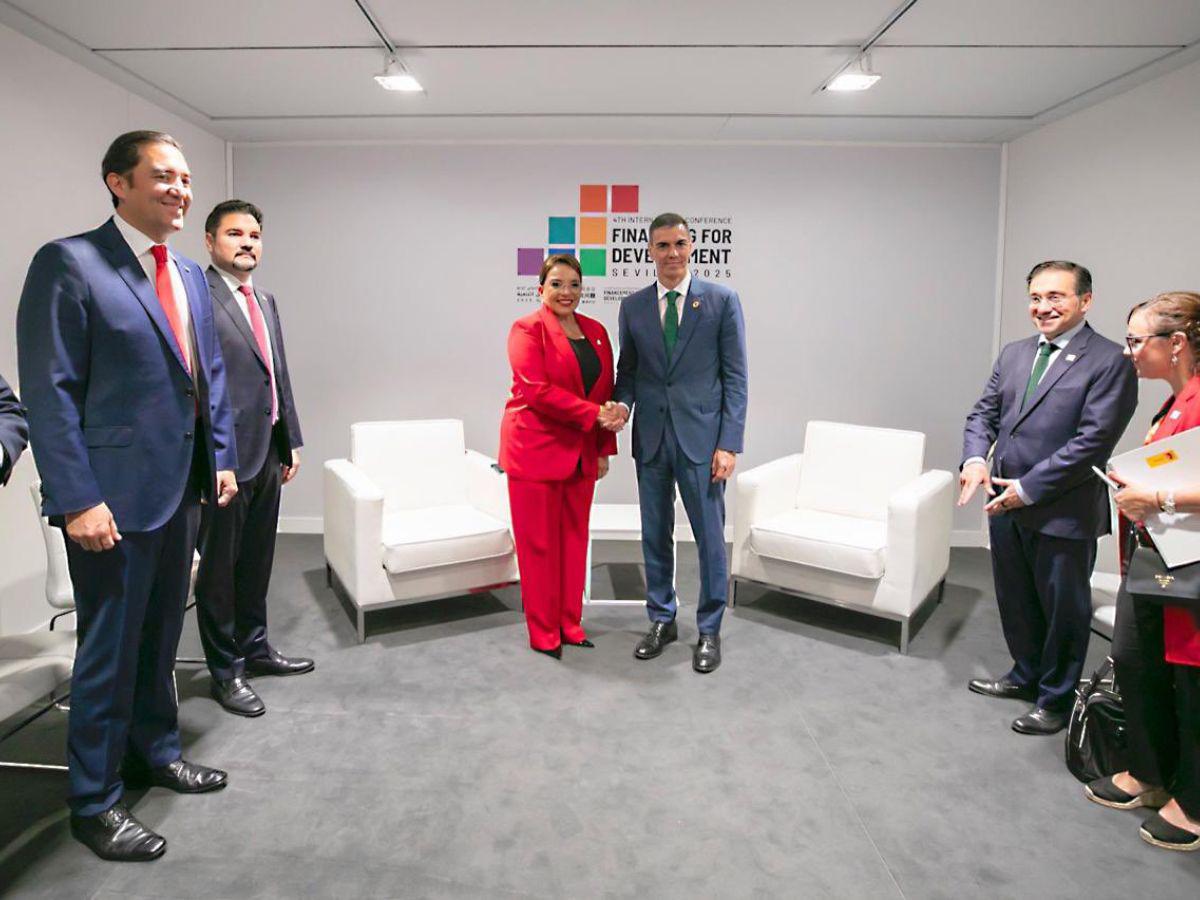 Nuevas aerolíneas y consulado tras acuerdos entre Honduras y España