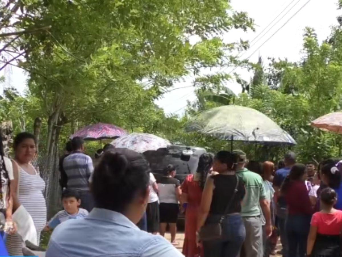 “Le di lo que pude”: padre despide a hondureño ultimado por su mejor amigo en Texas