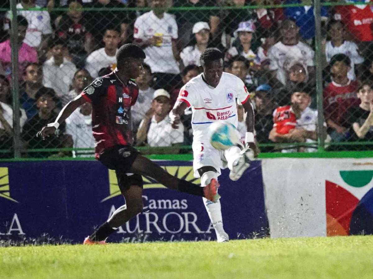 Olimpia da golpe al Choloma, 'intruso' se mete en pleno partido y Tiktoker cautiva