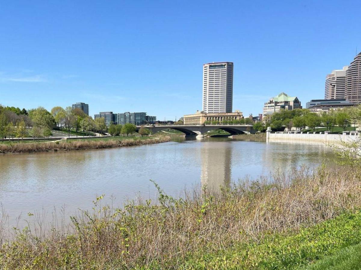 Mortal y profundo:  así es el río en el que murieron cuatro hondureños en Ohio