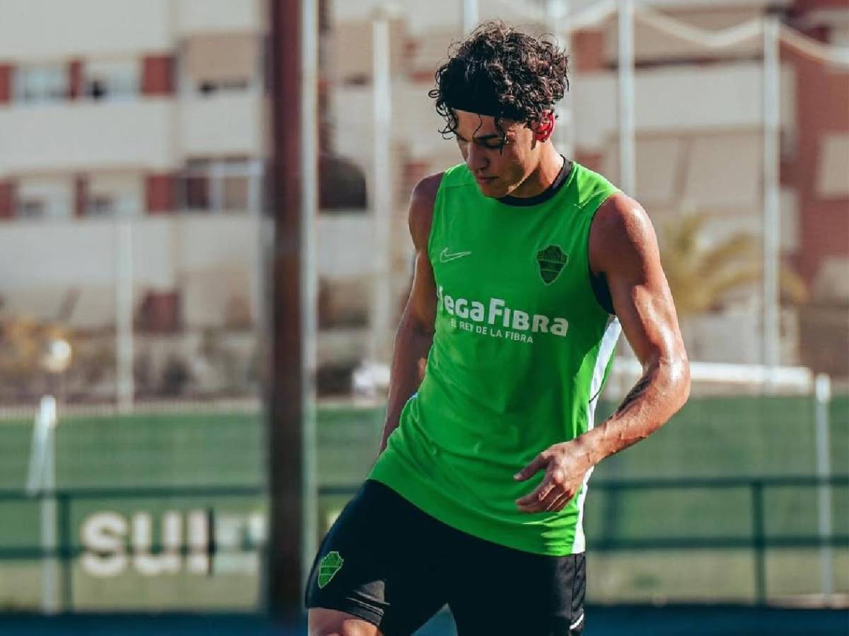 Flick tiene otro refuerzo: ¡Se despide de un club y regresa al Barcelona!